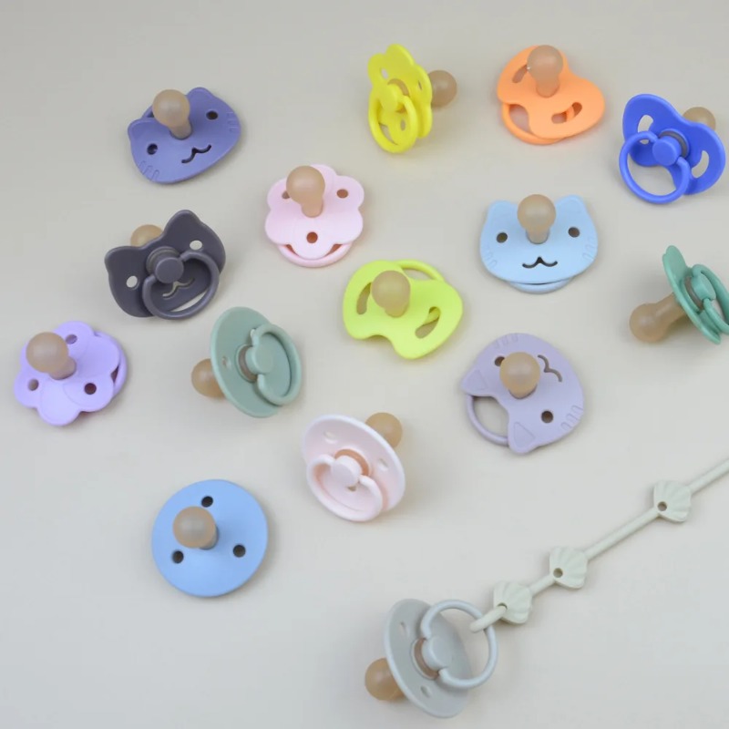 Empeng Bayi Dua Warna Kepala B - Baby Food Bites ulasan dan harga